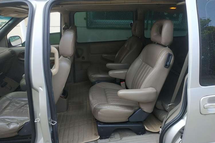 Used Buick GL8 2007 2.5L GT Elite Edition Left Rear Seat