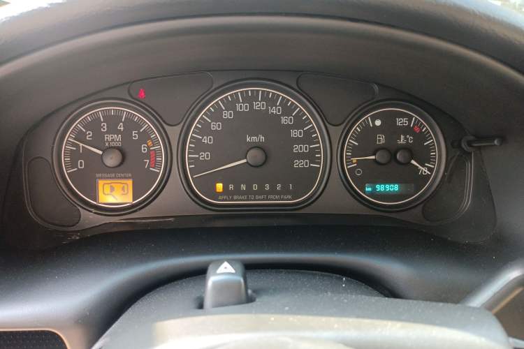 Used Buick GL8 2007 2.5L GT Elite Edition Odometer Close Up