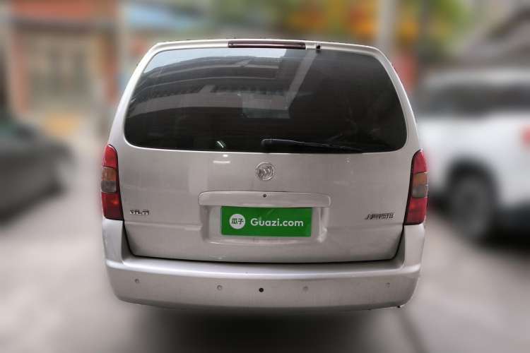 Used Buick GL8 2007 2.5L GT Elite Edition Rear