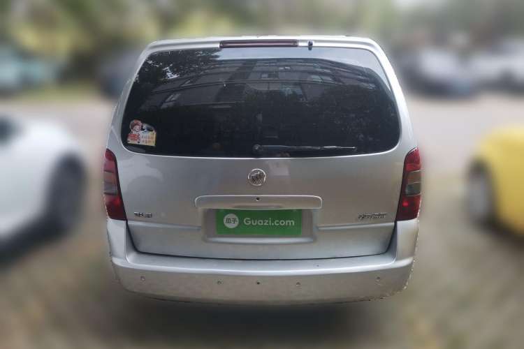 Used Buick GL8 2007 2.5L GT Elite Edition Rear