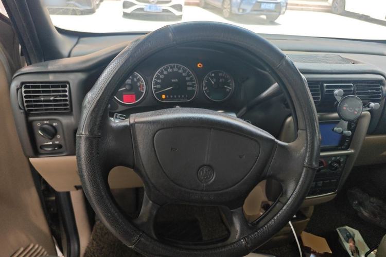 Used Buick GL8 2007 2.5L GT Elite Edition Steering Wheel