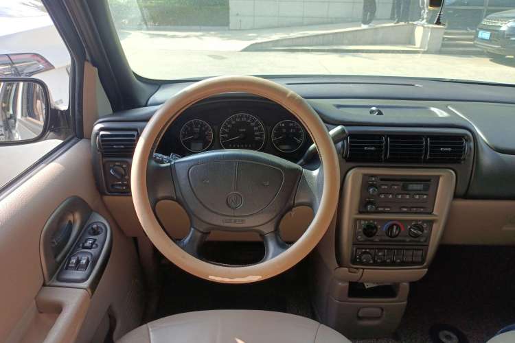 Used Buick GL8 2007 2.5L GT Elite Edition Steering Wheel