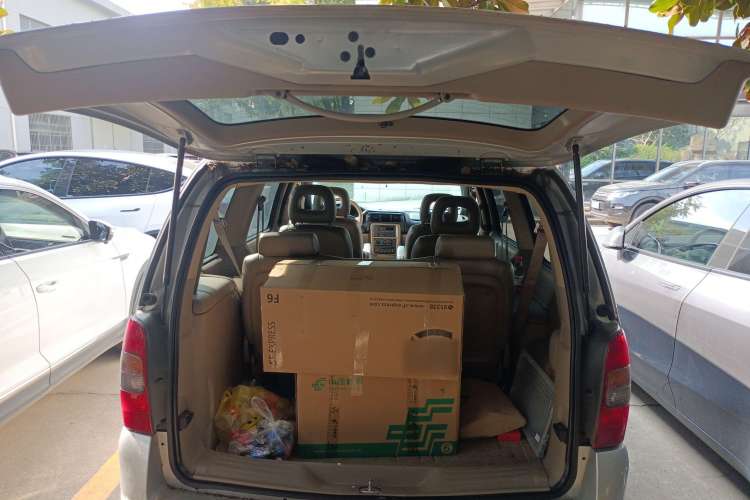 Used Buick GL8 2007 2.5L GT Elite Edition Trunk