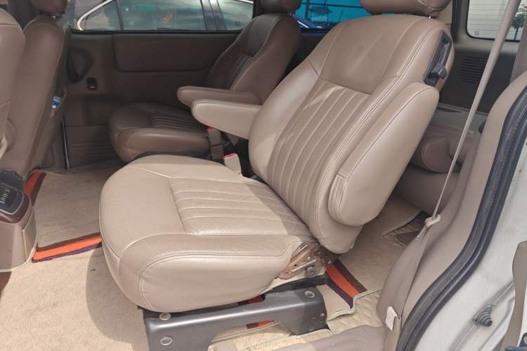 Used Buick GL8 2007 2.5L GT Elite Edition Left Rear Seat