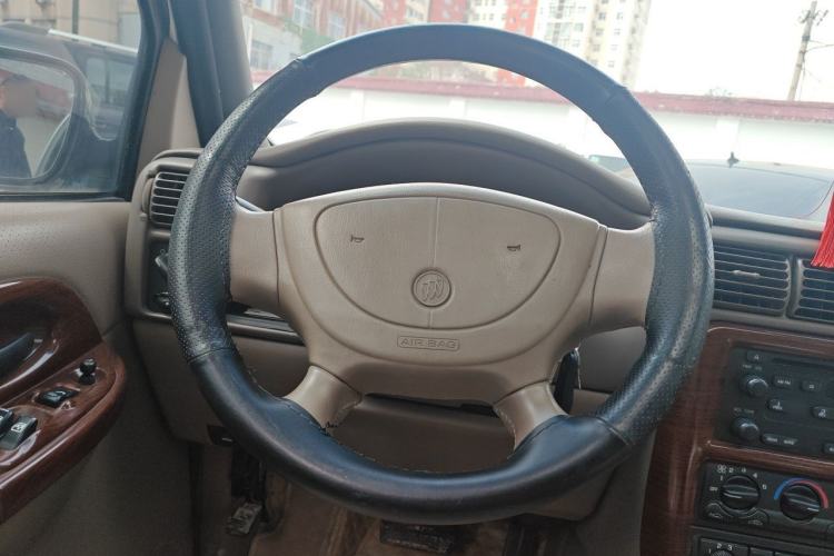 Used Buick GL8 2007 2.5L GT Elite Edition Steering Wheel
