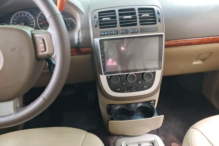 Used Buick GL8 2011 2.4L LT Executive Edition Audio And AC Panel