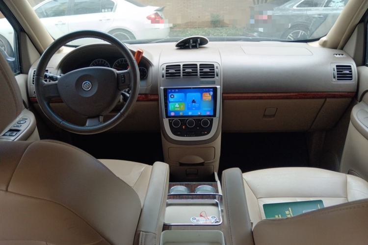 Used Buick GL8 2011 2.4L LT Executive Edition Center Console