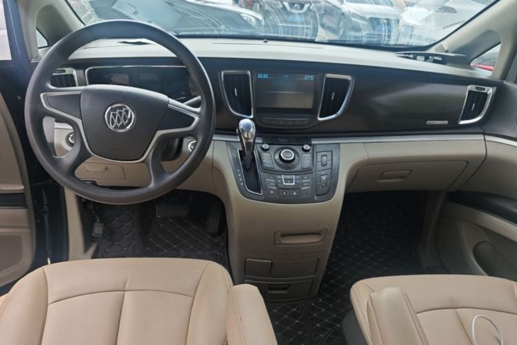 Used Buick GL8 2011 2.4L CT Luxury Business Comfort Edition Center Console
