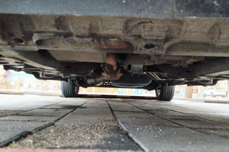 Used Buick GL8 2011 2.4L CT Comfort Edition Chassis Front