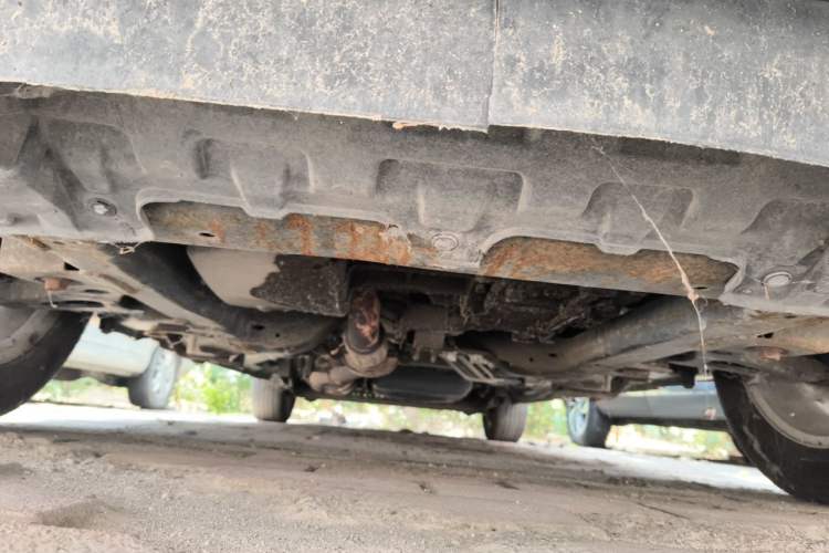 Used Buick GL8 2011 2.4L CT Comfort Edition Chassis Front