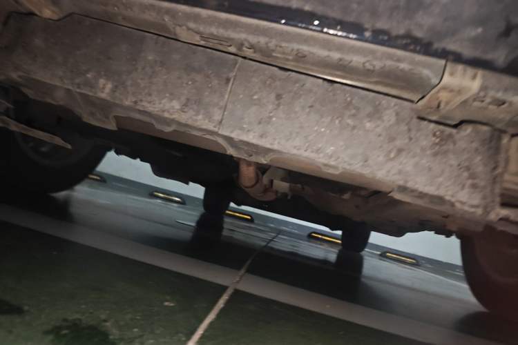 Used Buick GL8 2011 2.4L CT Comfort Edition Chassis Front