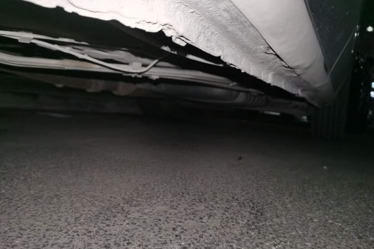 Used Buick GL8 2011 2.4L CT Comfort Edition Chassis Front Left