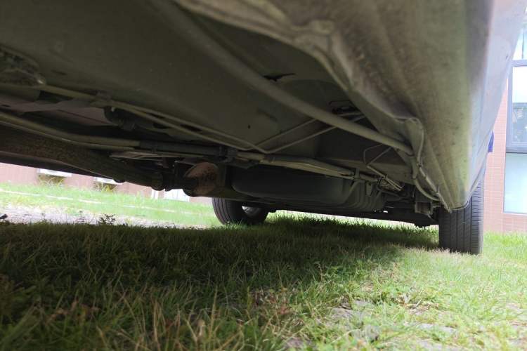Used Buick GL8 2011 2.4L LT Executive Edition Chassis Front Left