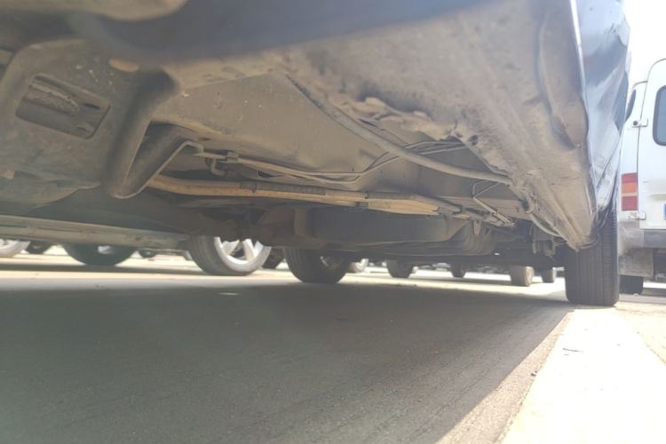 Used Buick GL8 2011 2.4L CT Comfort Edition Chassis Front Left