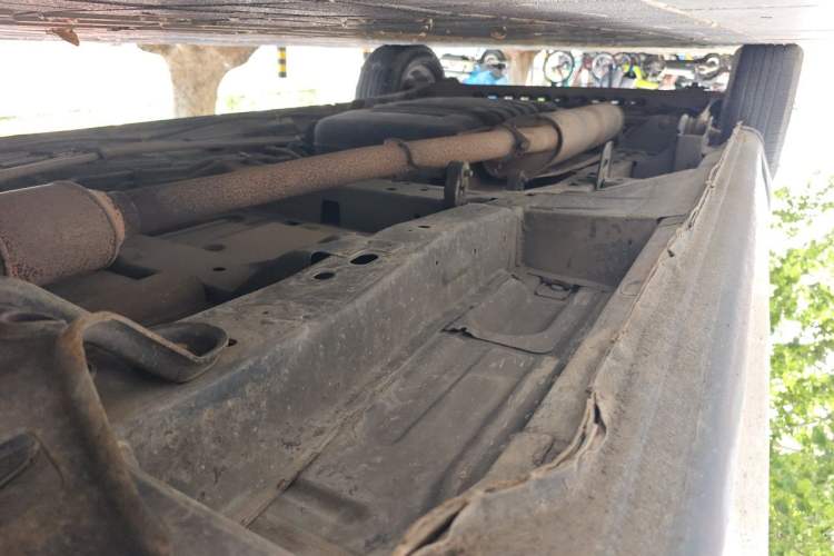 Used Buick GL8 2011 2.4L LT Executive Edition Chassis Front Right