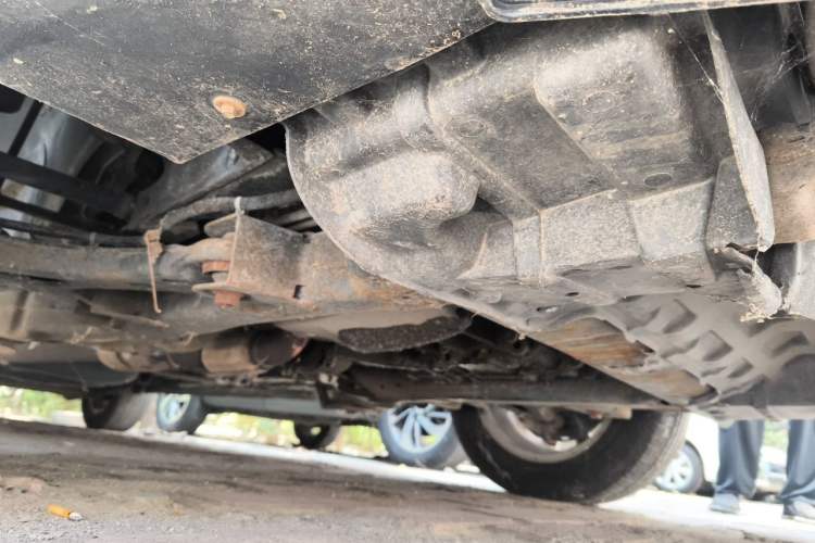 Used Buick GL8 2011 2.4L CT Comfort Edition Chassis Front Right