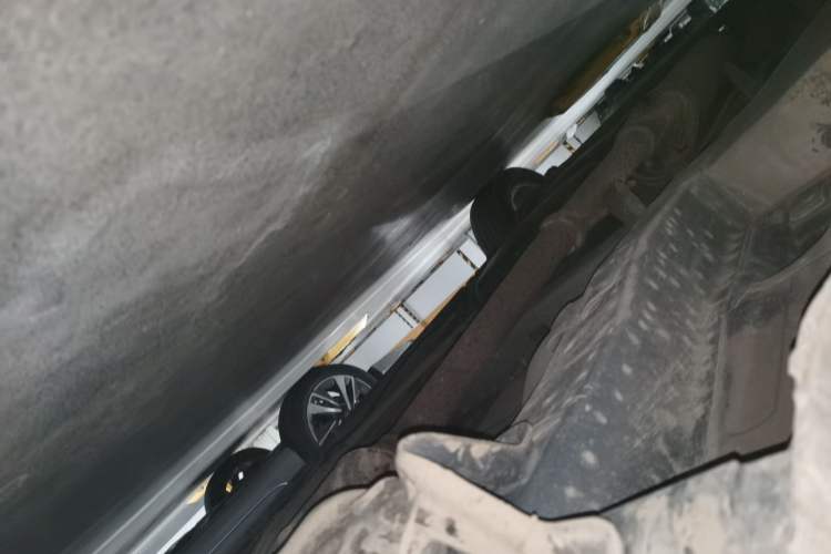 Used Buick GL8 2011 2.4L LT Executive Edition Chassis Front Right