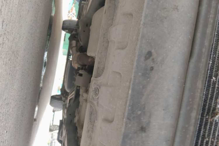 Used Buick GL8 2011 2.4L CT Comfort Edition Chassis Front