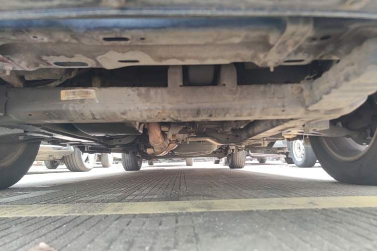 Used Buick GL8 2011 2.4L CT Comfort Edition Chassis Front