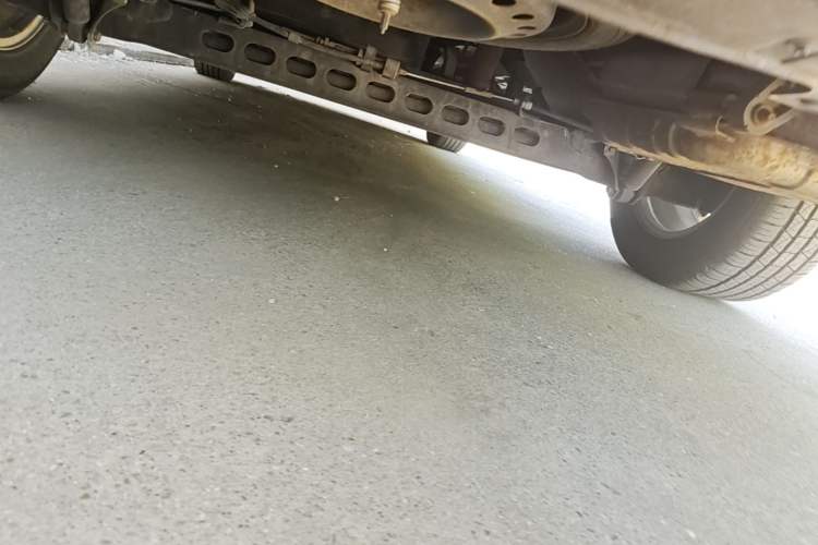 Used Buick GL8 2011 3.0L XT Luxury Business Flagship Edition Chassis Rear