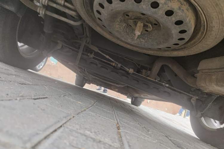 Used Buick GL8 2011 2.4L CT Luxury Business Comfort Edition Chassis Rear