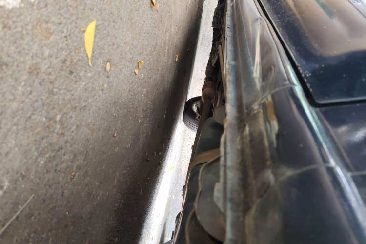 Used Buick GL8 2011 2.4L CT Comfort Edition Chassis Rear Left