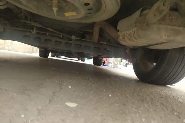 Used Buick GL8 2011 2.4L LT Executive Edition Chassis Rear