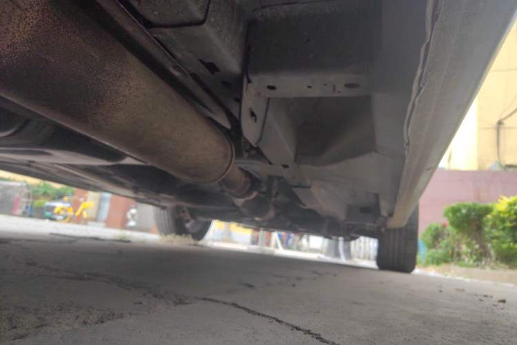 Used Buick GL8 2011 2.4L CT Comfort Edition Chassis Rear Right