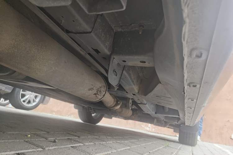 Used Buick GL8 2011 2.4L CT Luxury Business Comfort Edition Chassis Rear Right