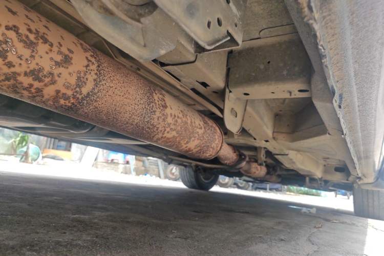 Used Buick GL8 2011 2.4L LT Executive Edition Chassis Rear Right