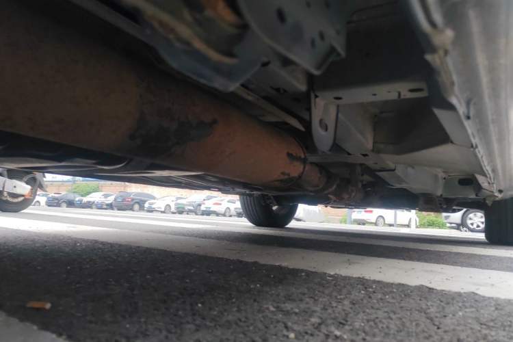 Used Buick GL8 2011 2.4L LT Executive Edition Chassis Rear Right