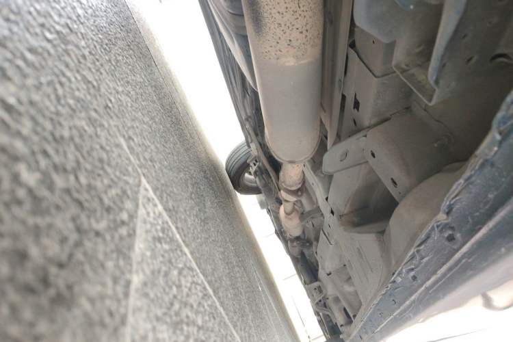 Used Buick GL8 2011 2.4L CT Luxury Business Comfort Edition Chassis Rear Right
