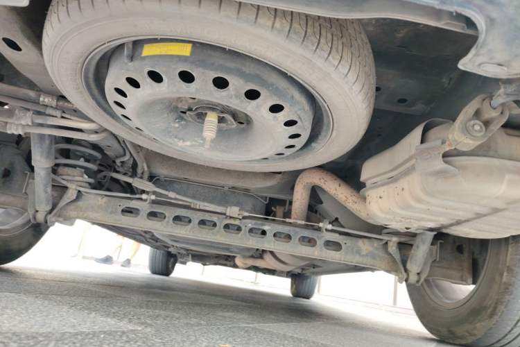 Used Buick GL8 2011 2.4L CT Luxury Business Comfort Edition Chassis Rear