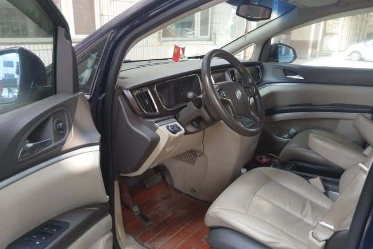 Used Buick GL8 2011 3.0L GT Luxury Business Haoya Edition Driver Seat