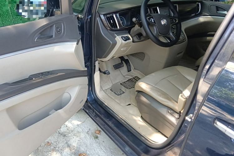 Used Buick GL8 2011 3.0L XT Luxury Business Flagship Edition Driver Seat