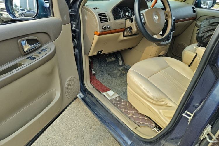 Used Buick GL8 2011 2.4L CT Comfort Edition Driver Seat