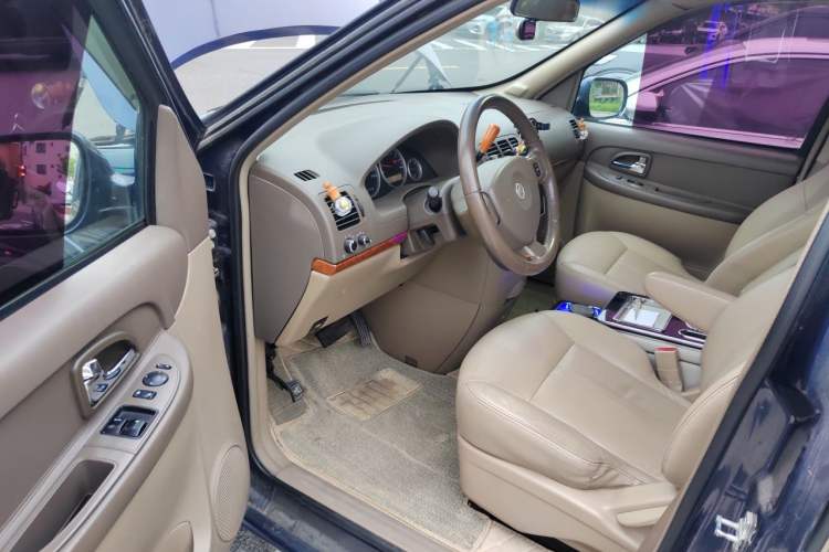 Used Buick GL8 2011 2.4L LT Executive Edition Driver Seat