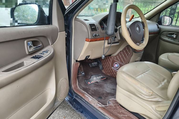 Used Buick GL8 2011 2.4L LT Executive Edition Driver Seat