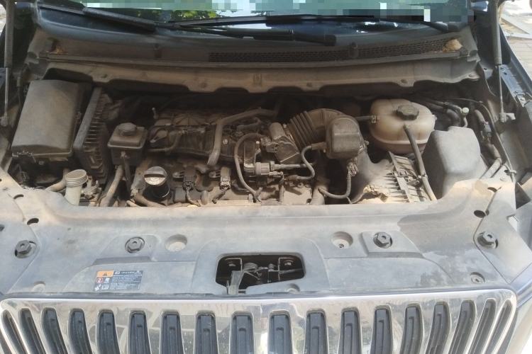 Used Buick GL8 2011 3.0L GT Luxury Business Haoya Edition Engine Bay