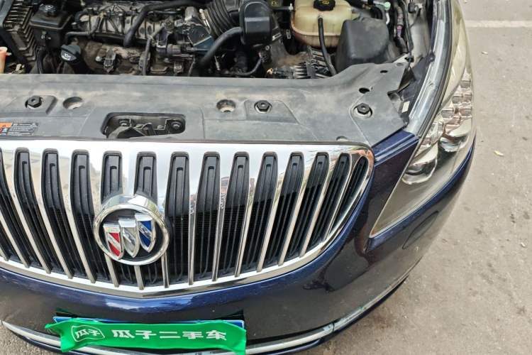 Used Buick GL8 2011 3.0L GT Luxury Business Haoya Edition Engine Bay Left