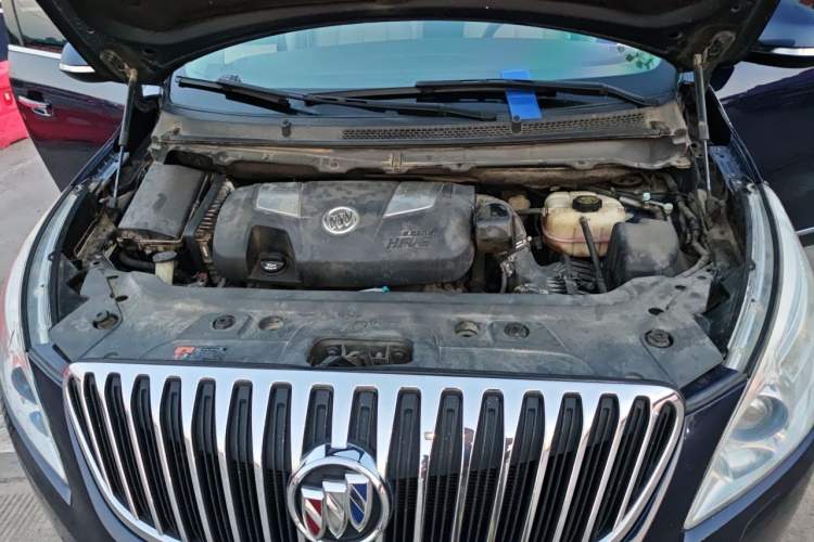 Used Buick GL8 2011 3.0L GT Luxury Business Haoya Edition Engine Bay