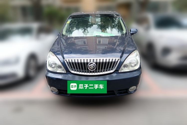 Used Buick GL8 2011 2.4L LT Executive Edition Front