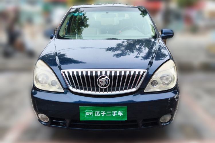 Used Buick GL8 2011 2.4L CT Comfort Edition Front