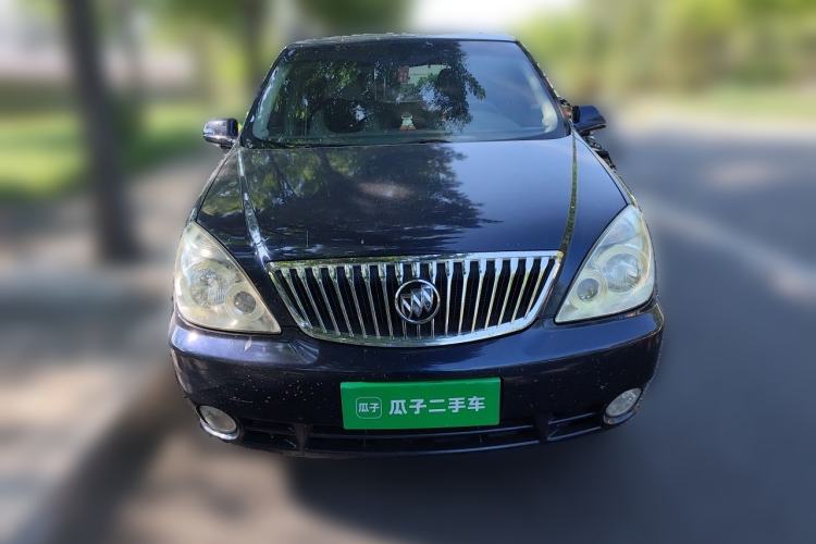 Used Buick GL8 2011 2.4L LT Executive Edition Front