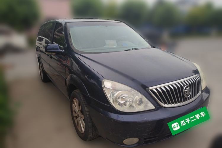 Used Buick GL8 2011 2.4L CT Comfort Edition Front Right 45 Deg