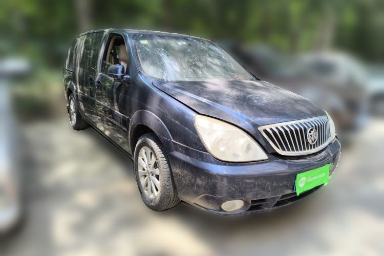 Used Buick GL8 2011 2.4L CT Comfort Edition Front Right 45 Deg