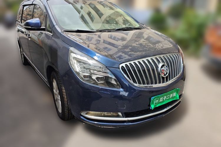 Used Buick GL8 2011 3.0L GT Luxury Business Haoya Edition Front Right 45 Deg