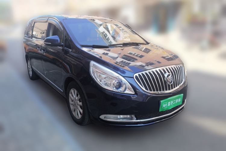 Used Buick GL8 2011 3.0L XT Luxury Business Flagship Edition Front Right 45 Deg