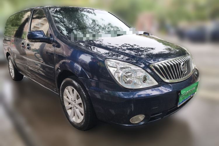Used Buick GL8 2011 2.4L LT Executive Edition Front Right 45 Deg