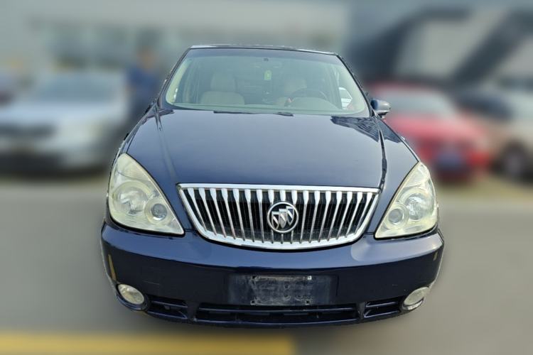 Used Buick GL8 2011 2.4L CT Comfort Edition Front